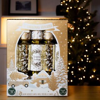 10 Family Eco Christmas Crackers - Gold & White - Season's Greetings Wreath
